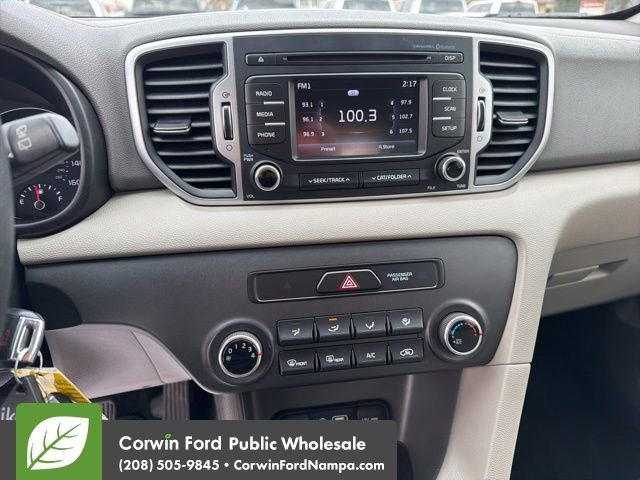 Used 2018 Kia Sportage LX image 19