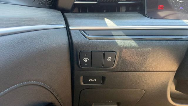 New 2026 Kia K5 EX image 32