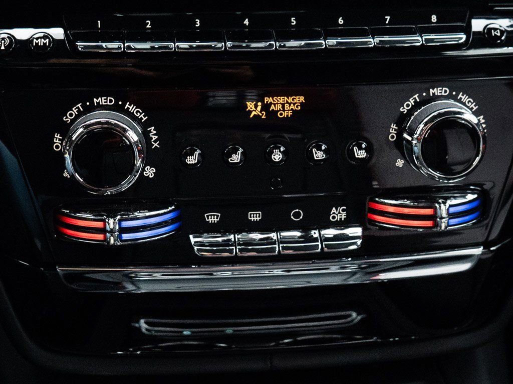 New 2026 Rolls-Royce Phantom Sedan image 42