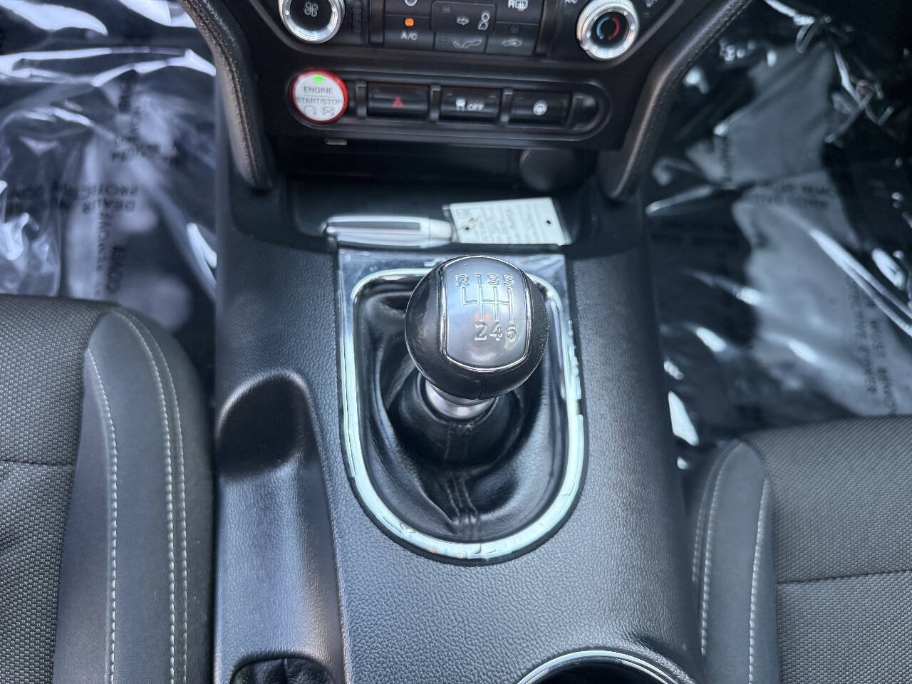 Used 2016 Ford Mustang Coupe RWD image 10