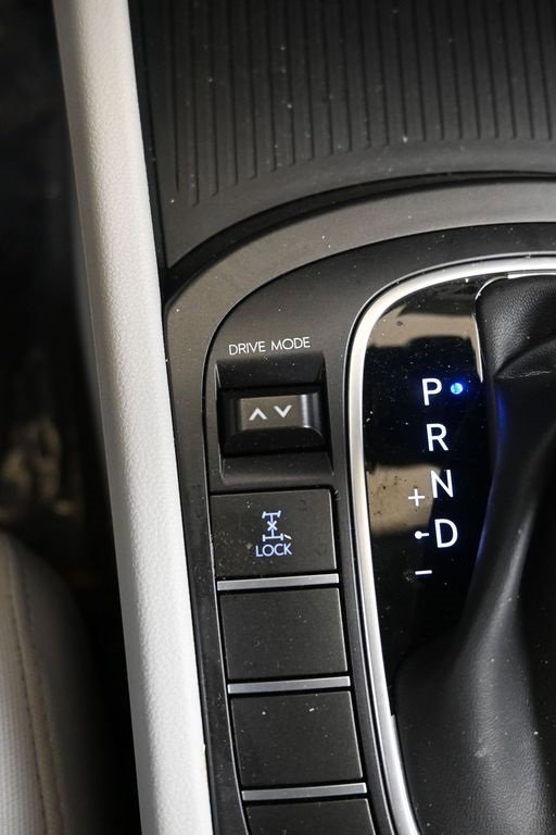 Certified 2025 Hyundai Kona SEL image 36