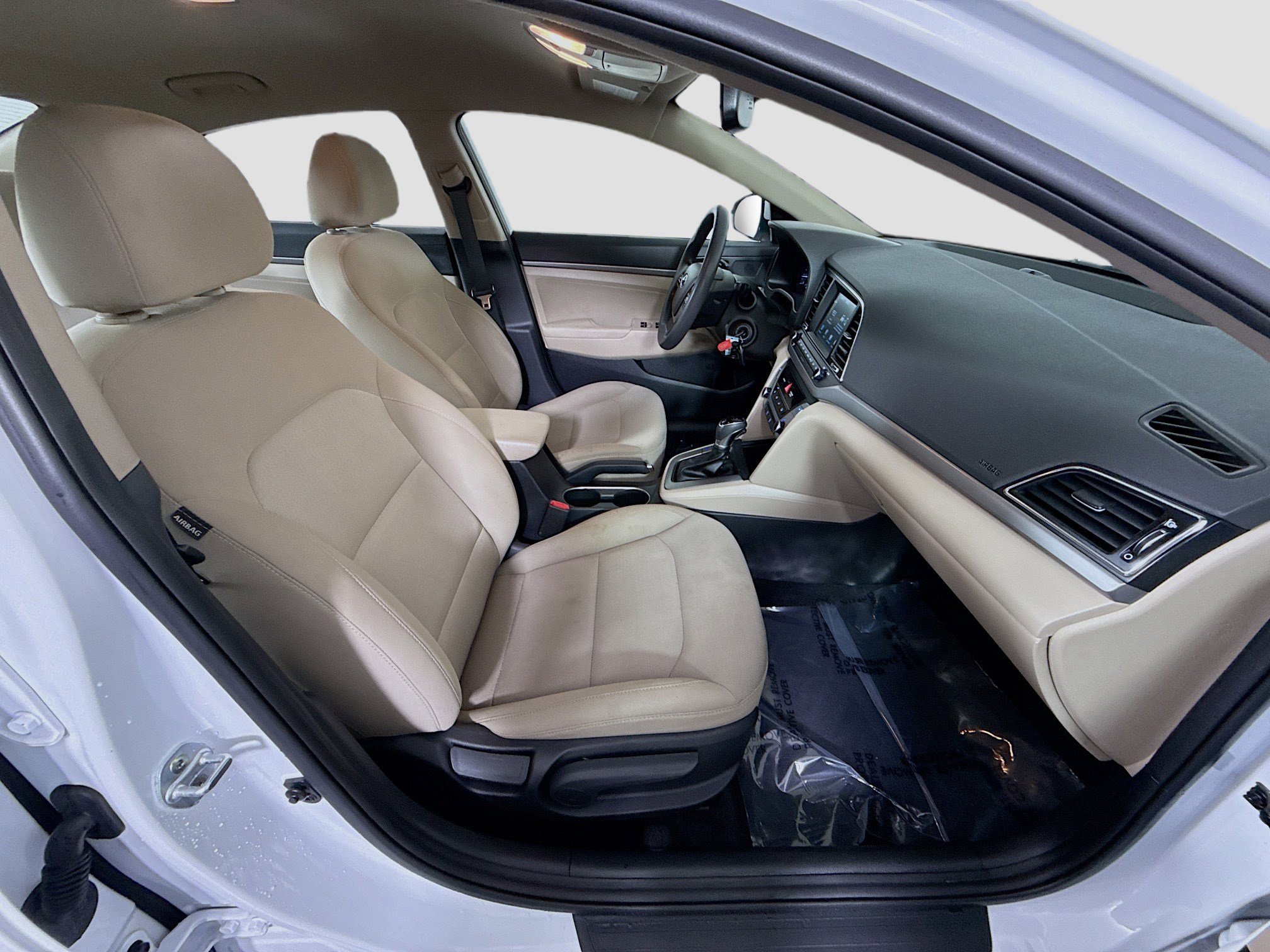 Used 2018 Hyundai Elantra SEL image 28