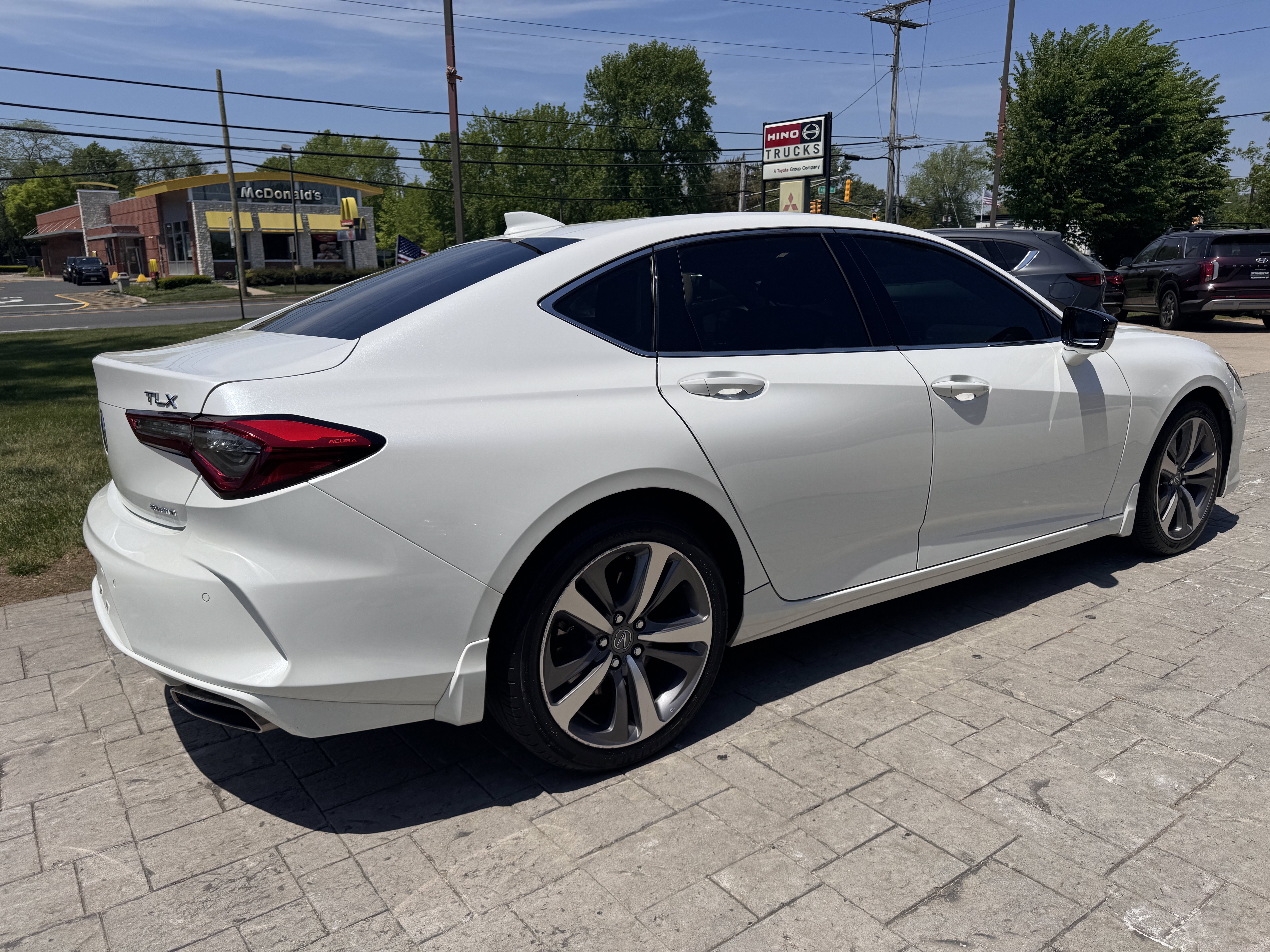 Used 2023 Acura TLX w/ Advance Package AWD/4WD image 12