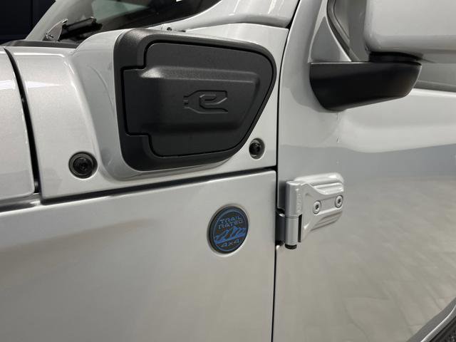 Used 2024 Jeep Wrangler High Altitude image 35
