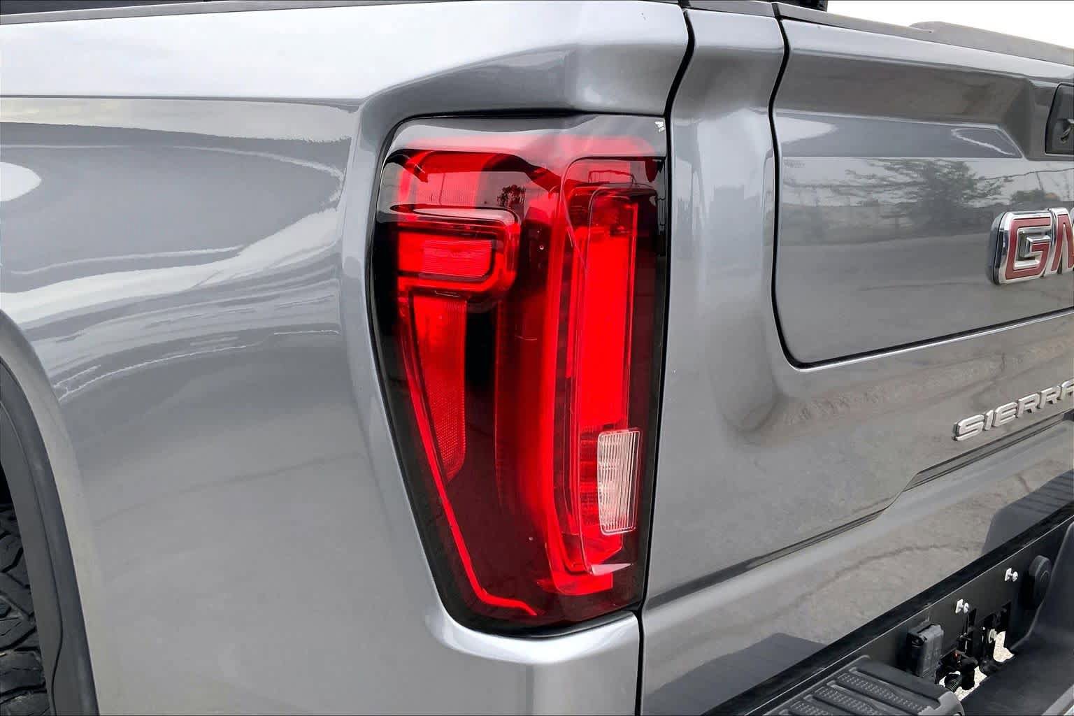 Used 2020 GMC Sierra 1500 AT4 w/ AT4 Premium Package AWD/4WD image 27
