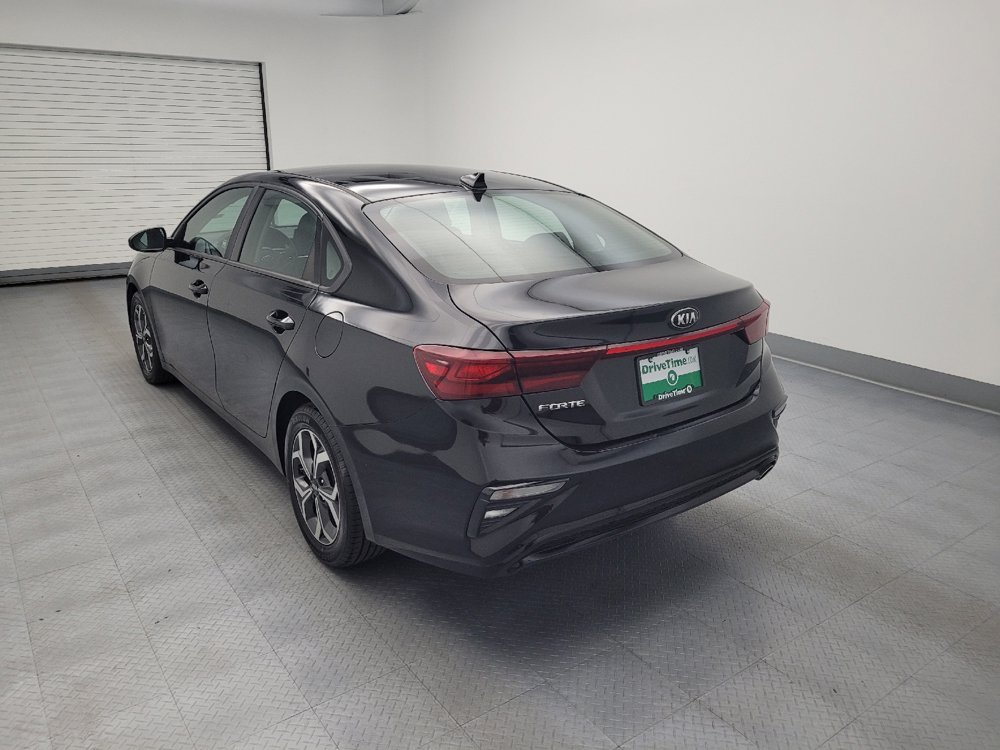 Used 2021 Kia Forte LXS FWD image 5