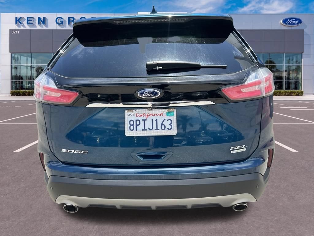 Used 2020 Ford Edge SEL w/ Convenience Package FWD image 4
