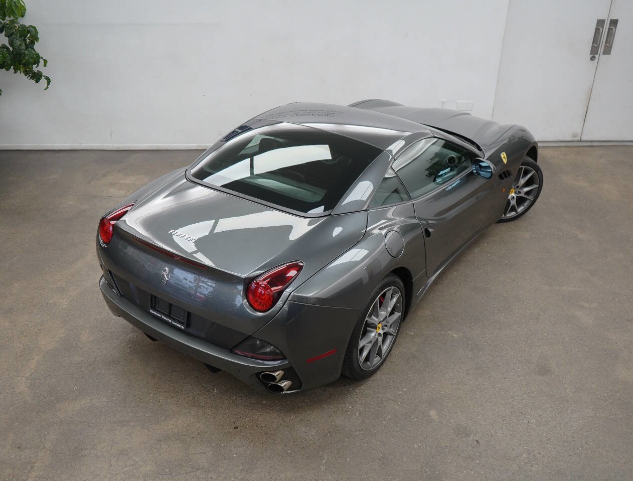 Used 2011 Ferrari California Base 2dr Convertible image 47