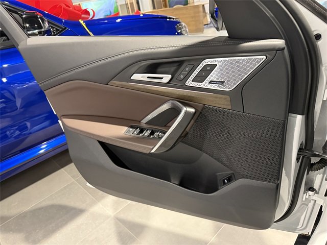 Used 2025 BMW X1 xDrive28i w/ Technology Package image 24