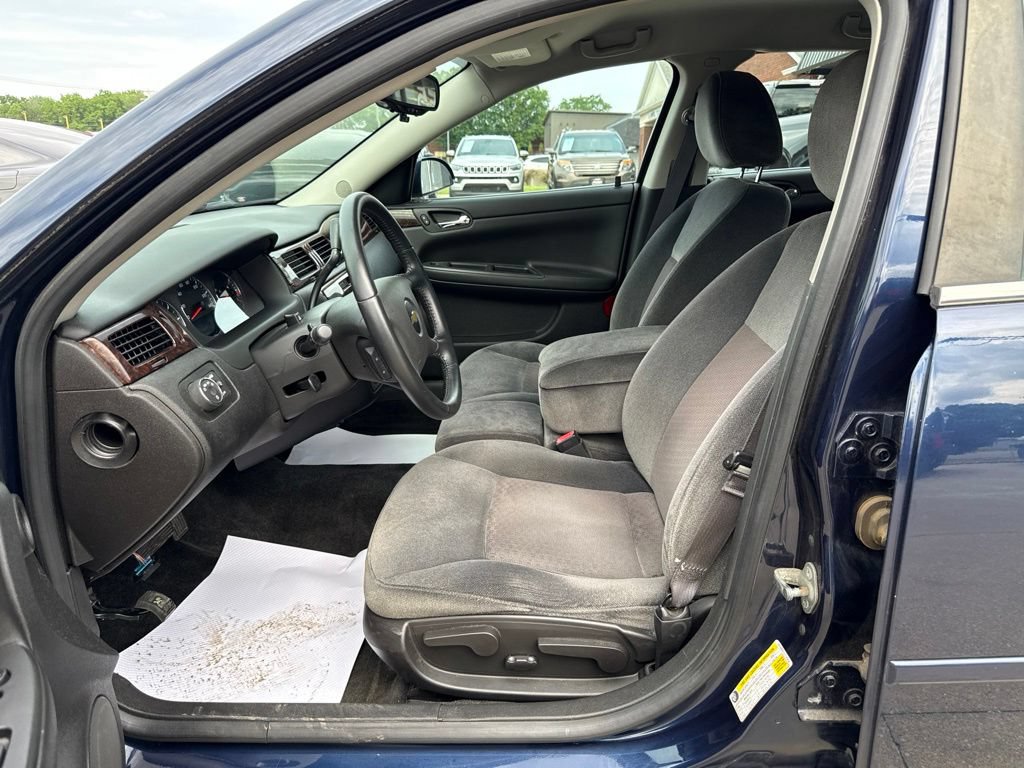 Used 2012 Chevrolet Impala LT FWD image 23
