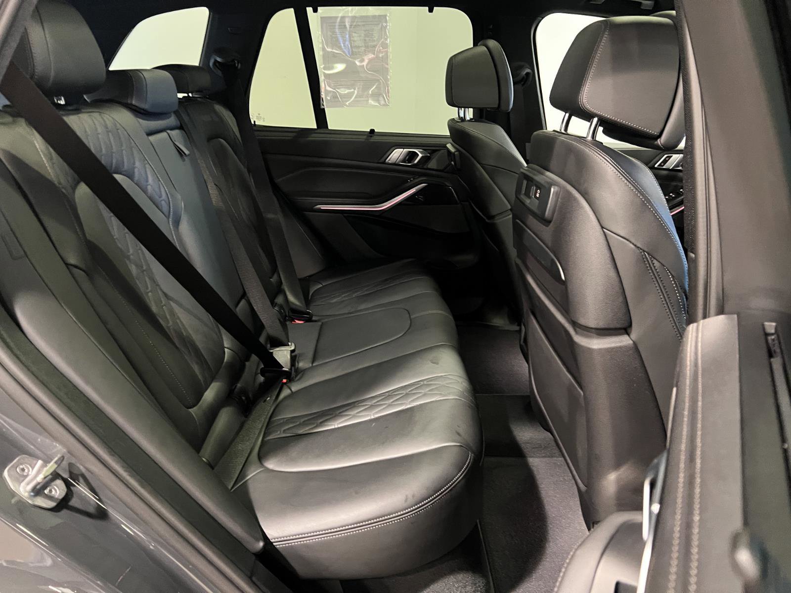 Used 2023 BMW X5 M50i w/ Executive Package image 39