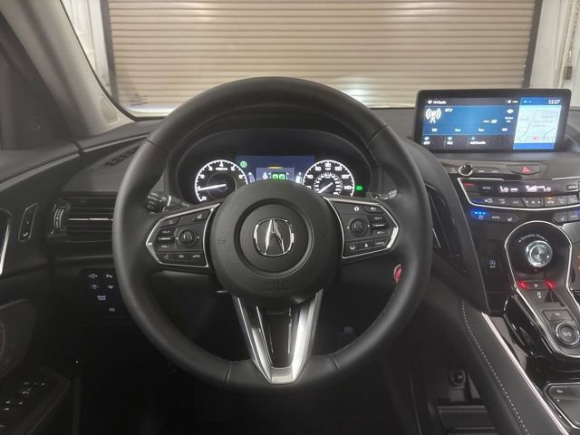 Certified 2025 Acura RDX SH-AWD w/ Advance Package image 17