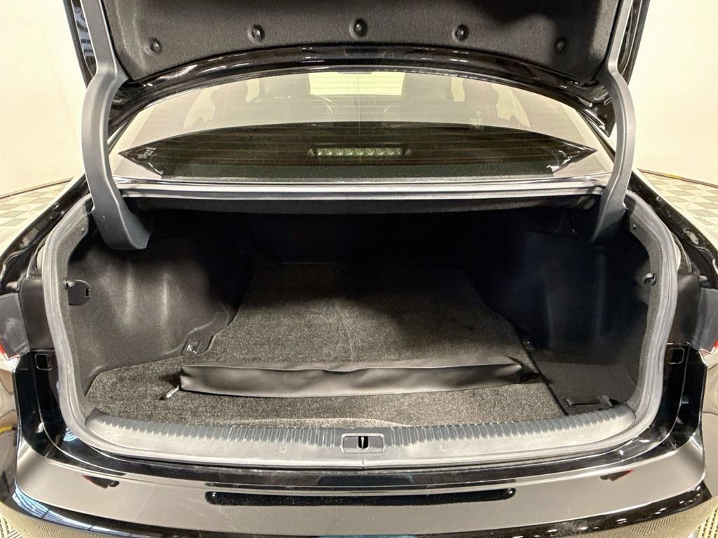 Used 2020 Lexus IS 300 F Sport w/ F Sport Package RWD image 28