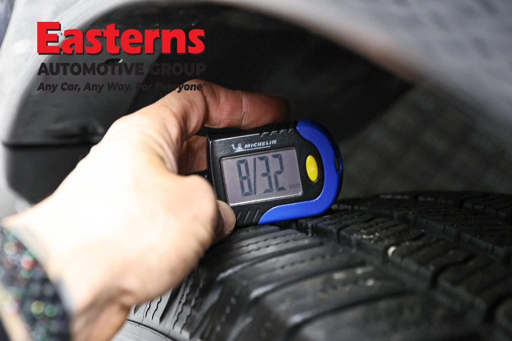 Used 2024 INFINITI QX80 Luxe AWD/4WD image 32