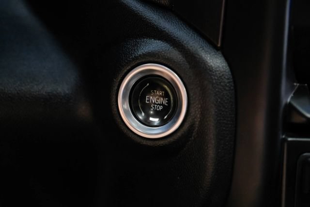 Used 2020 GMC Sierra 2500 AT4 w/ AT4 Premium Package AWD/4WD image 28