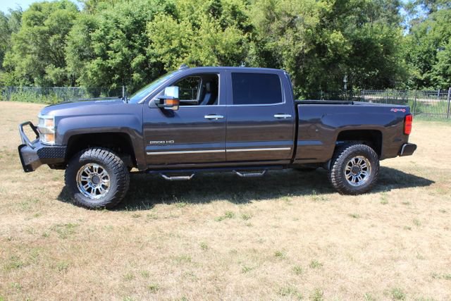 Used 2015 Chevrolet Silverado 2500 LTZ w/ Duramax Plus Package AWD/4WD image 3