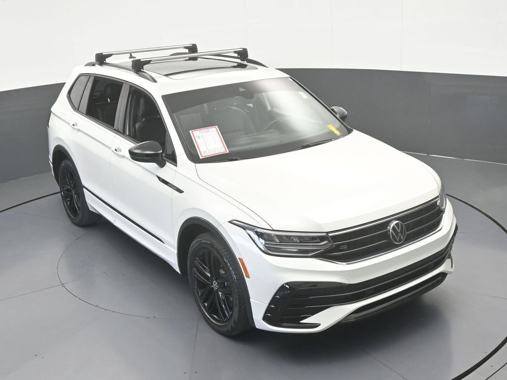 Used 2022 Volkswagen Tiguan SE R-Line image 52