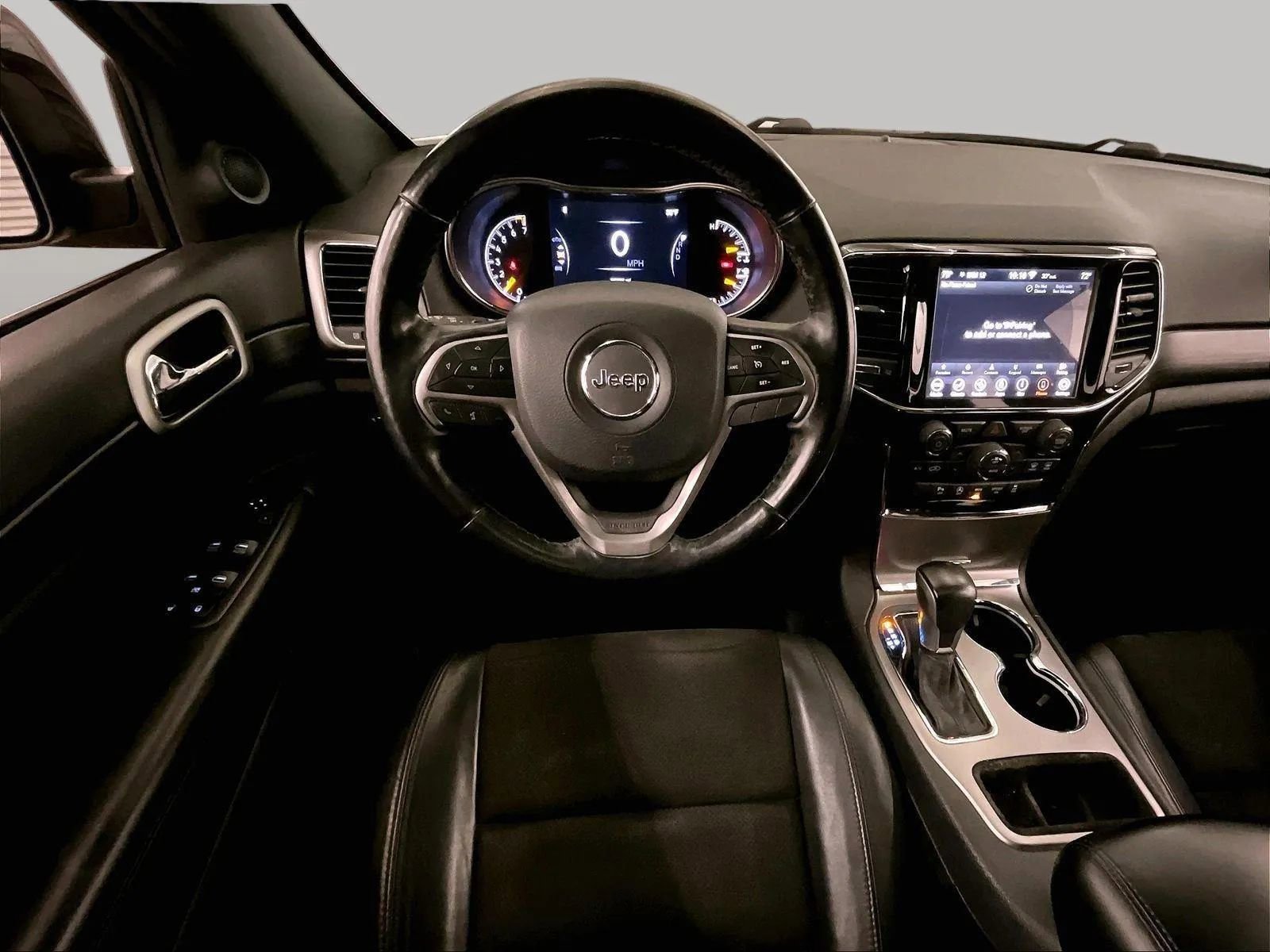 Used 2020 Jeep Grand Cherokee Altitude image 5