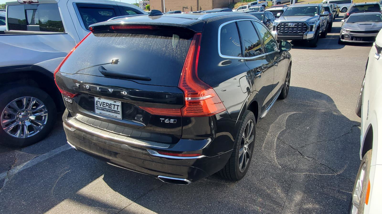 Used 2018 Volvo XC60 T6 Inscription w/ Luxury Seat Package AWD/4WD image 9