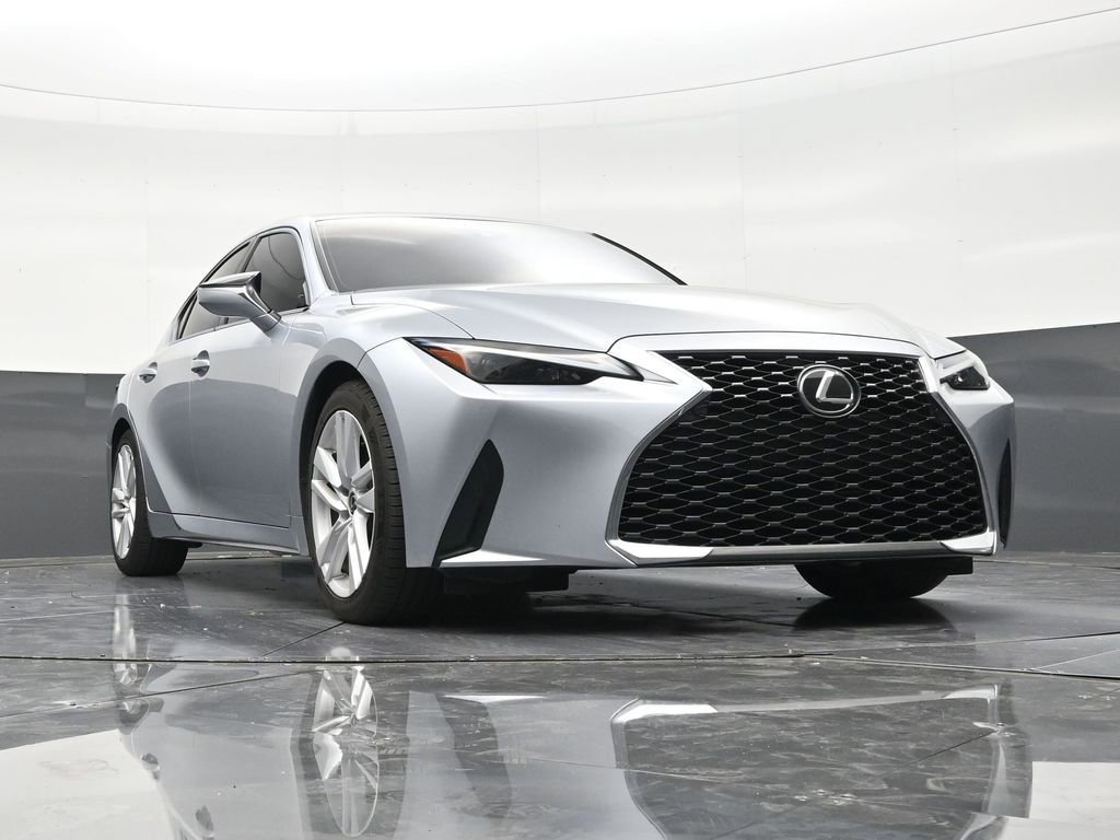Used 2023 Lexus IS 300 w/ Comfort Package RWD image 27