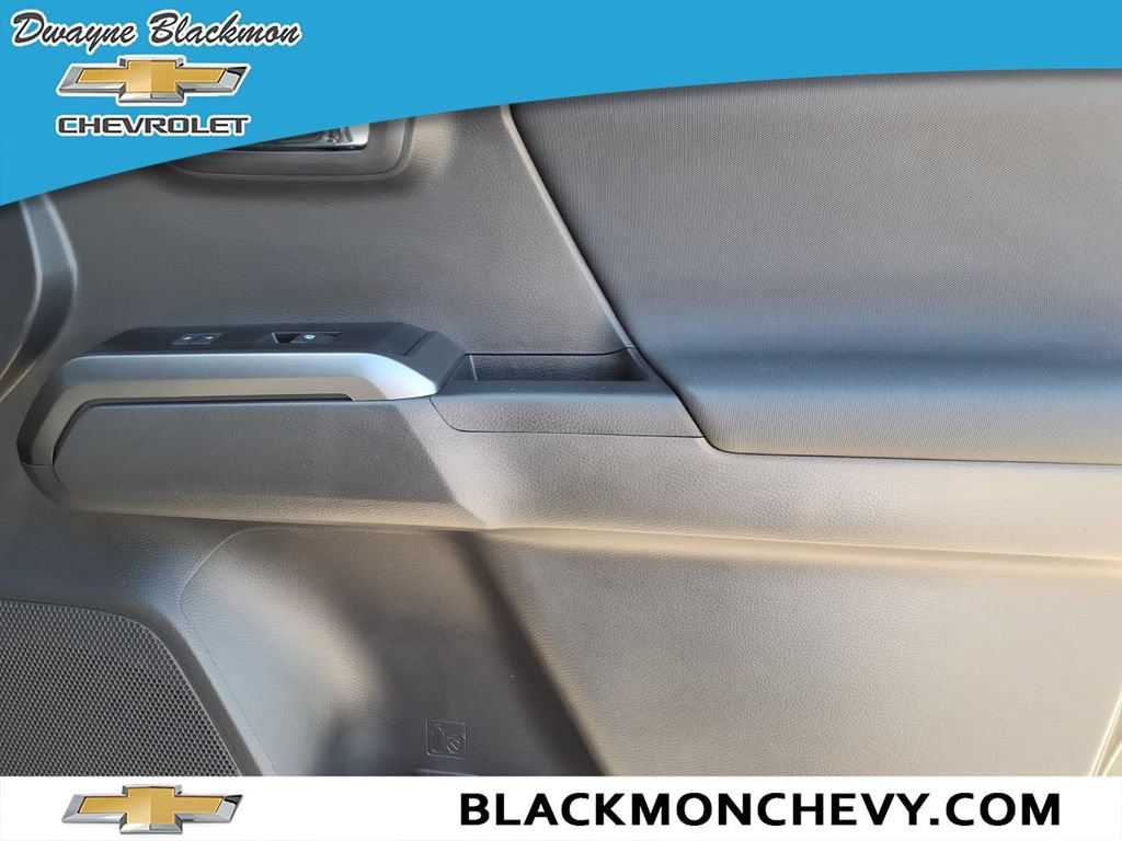 Used 2023 Toyota Tacoma TRD Sport AWD/4WD image 8