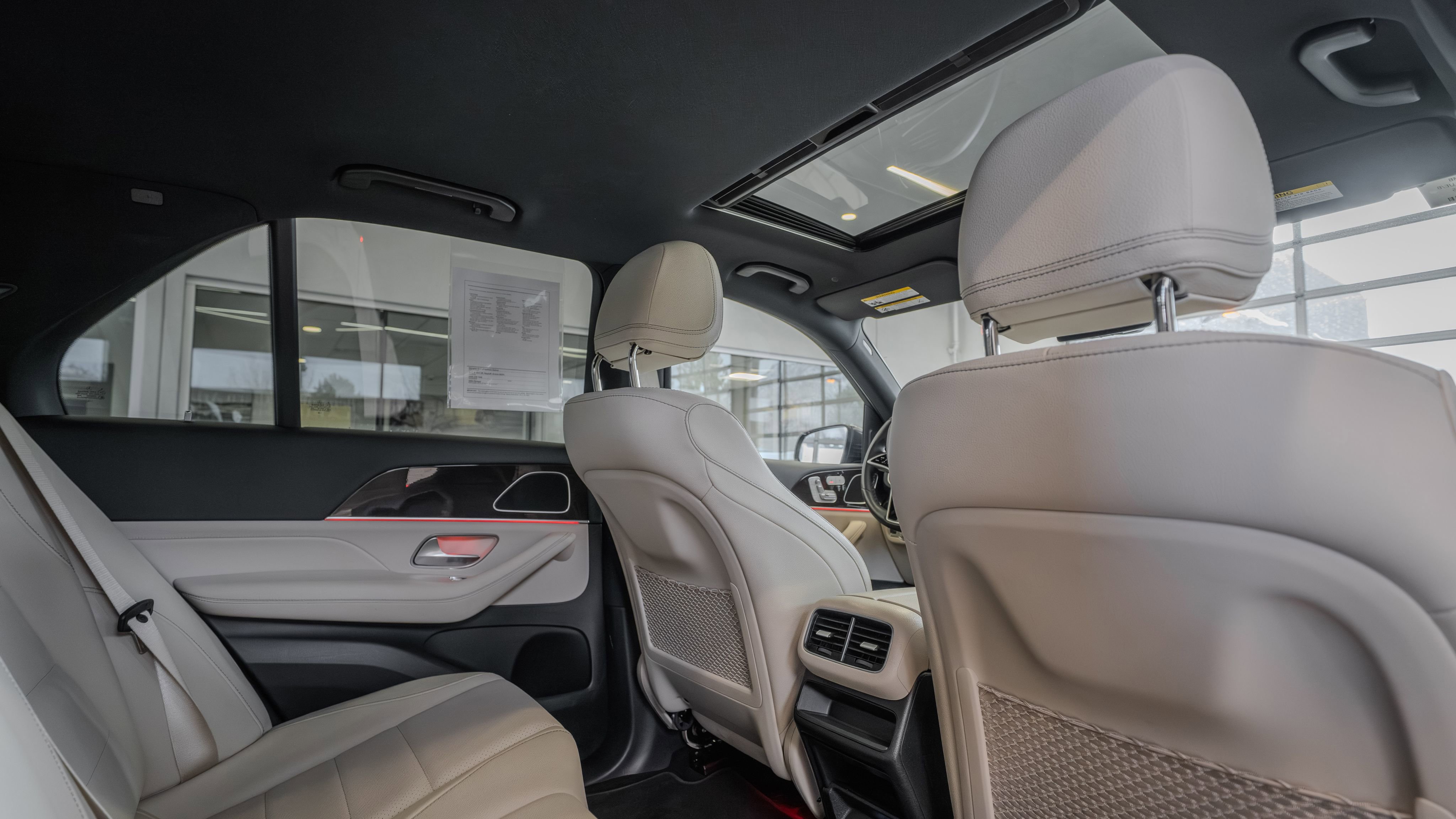 Used 2024 Mercedes-Benz GLE 350 4MATIC image 28