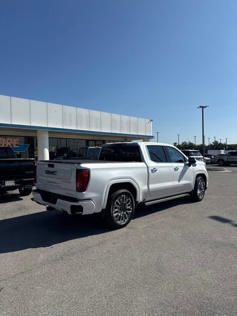 Used 2024 GMC Sierra 1500 Denali Ultimate AWD/4WD image 5