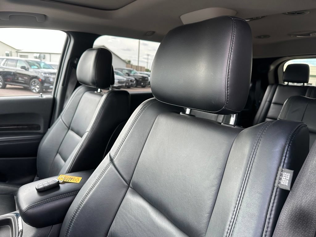 Used 2014 Dodge Durango Limited w/ Premium Group AWD/4WD image 3