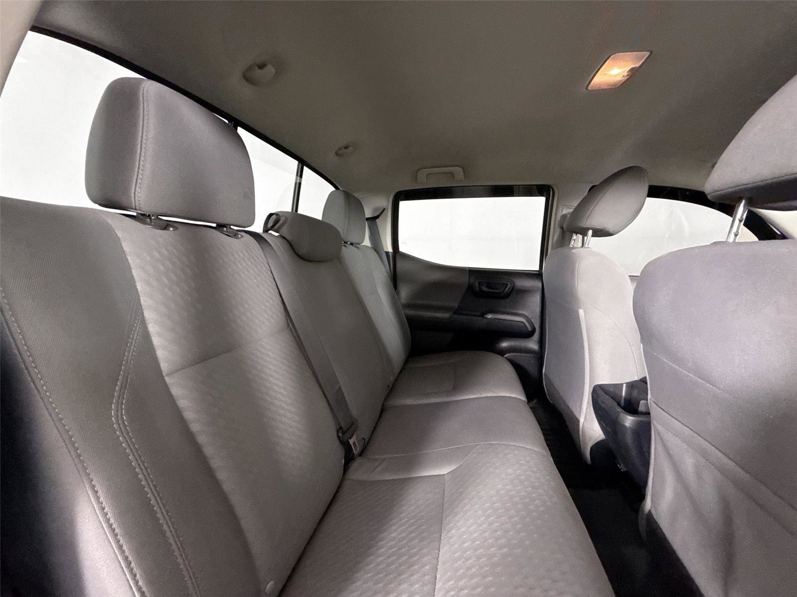 Used 2020 Toyota Tacoma SR5 AWD/4WD image 42