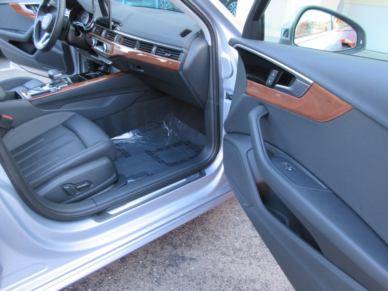 Used 2024 Audi A4 2.0T Premium image 21