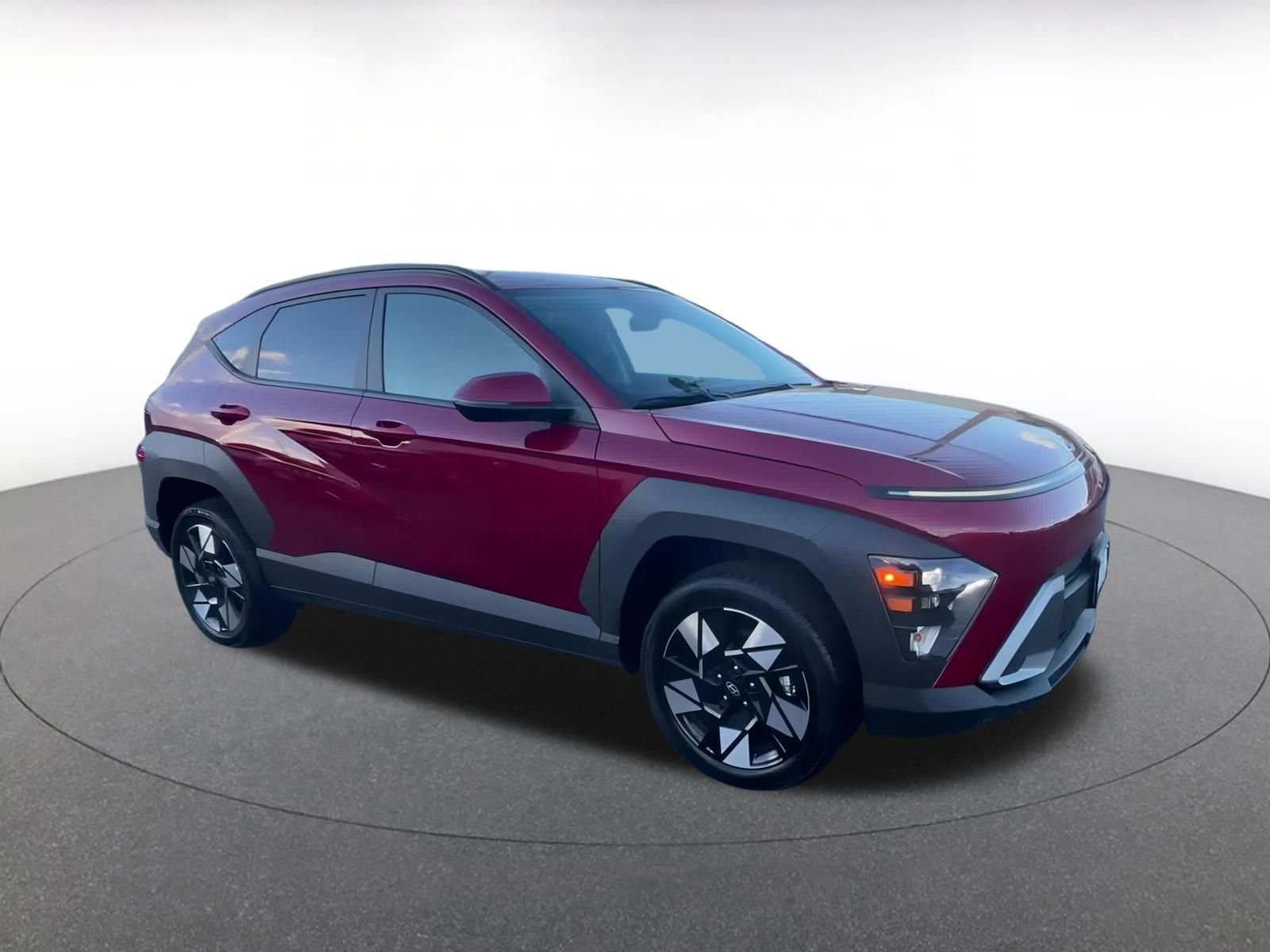 Used 2025 Hyundai Kona SEL image 2