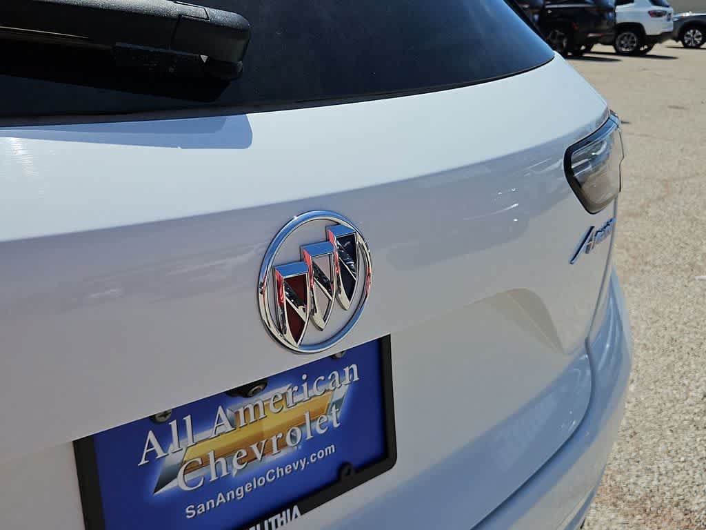 Used 2021 Buick Envision Avenir w/ Technology Package II AWD/4WD image 11