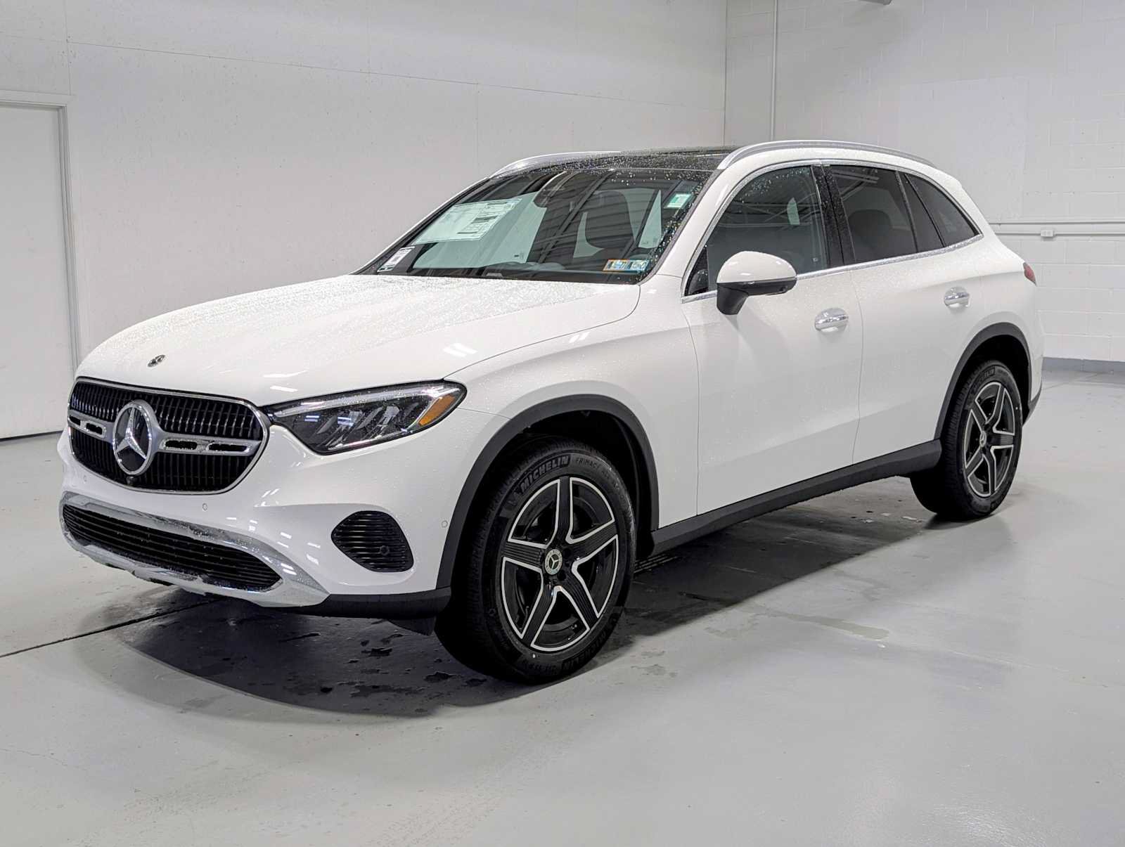 New 2026 Mercedes-Benz GLC 300 4MATIC image 1