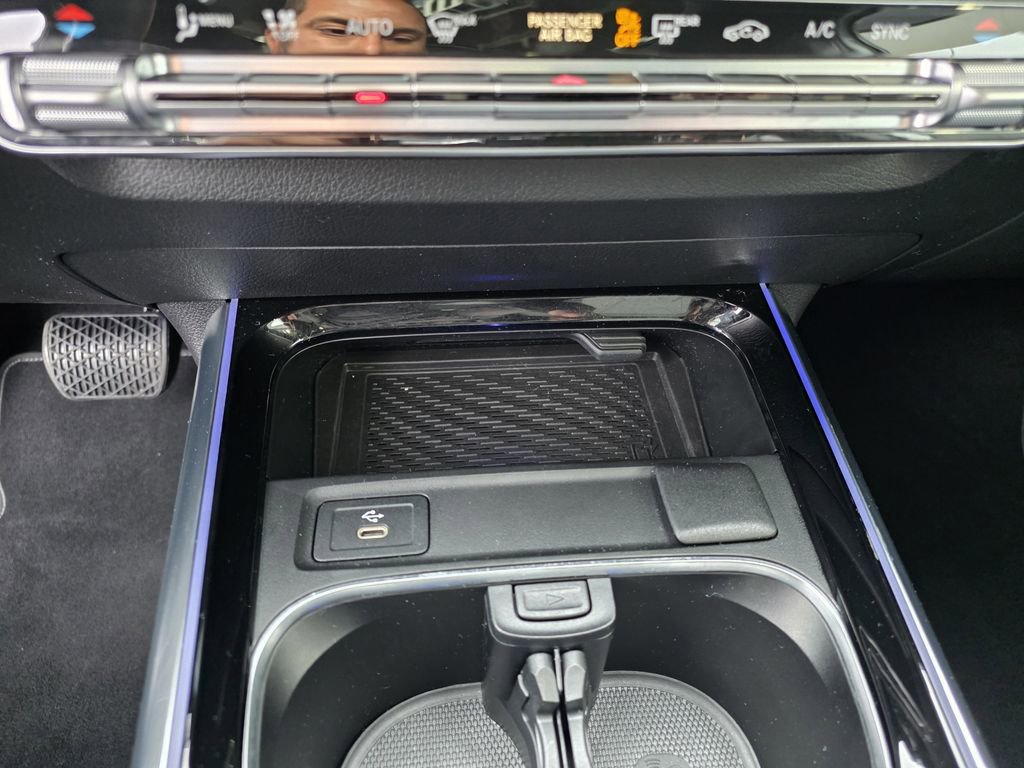 Certified 2025 Mercedes-Benz GLA 250 4MATIC image 23