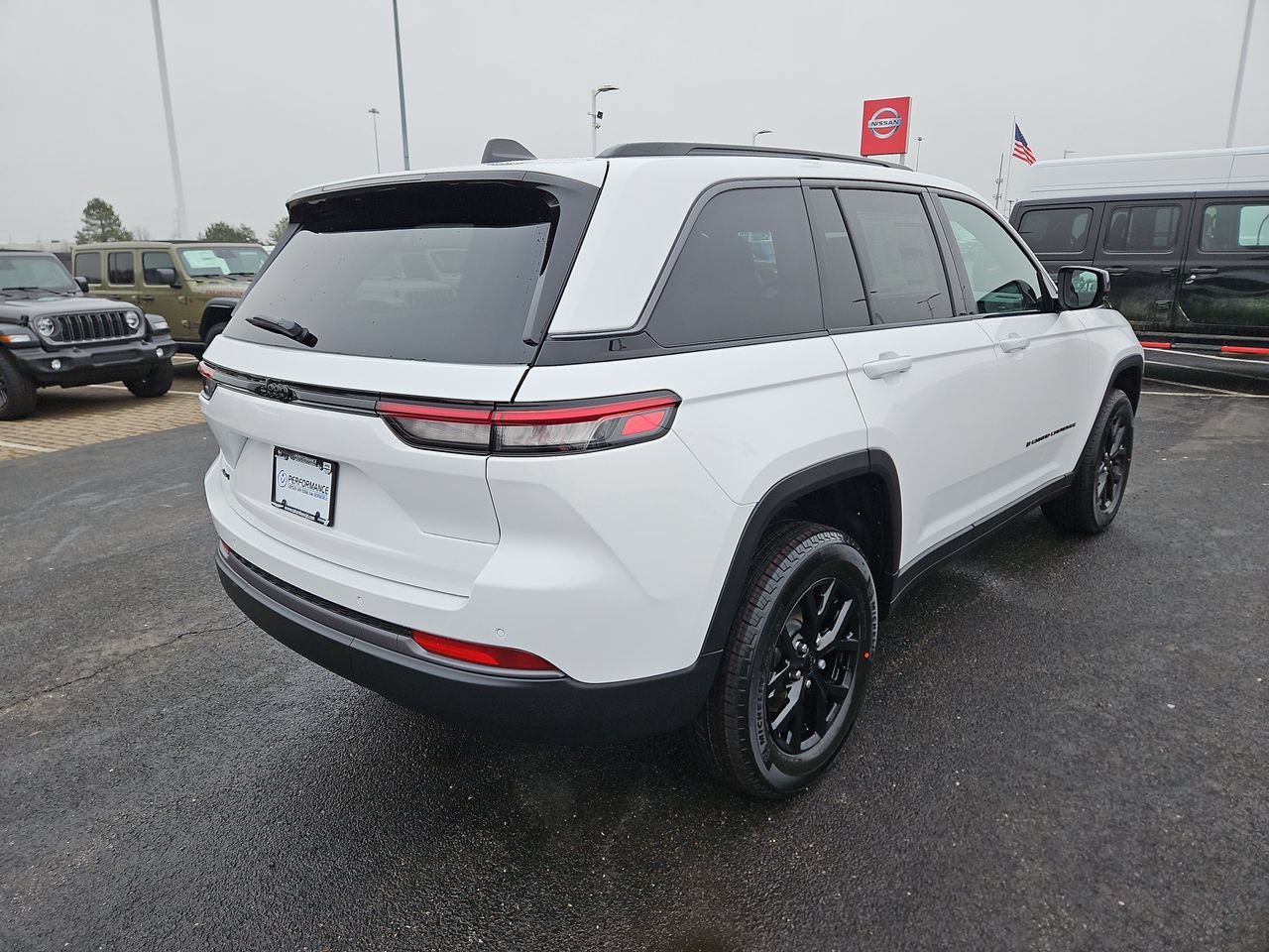 New 2026 Jeep Grand Cherokee Altitude AWD/4WD image 7