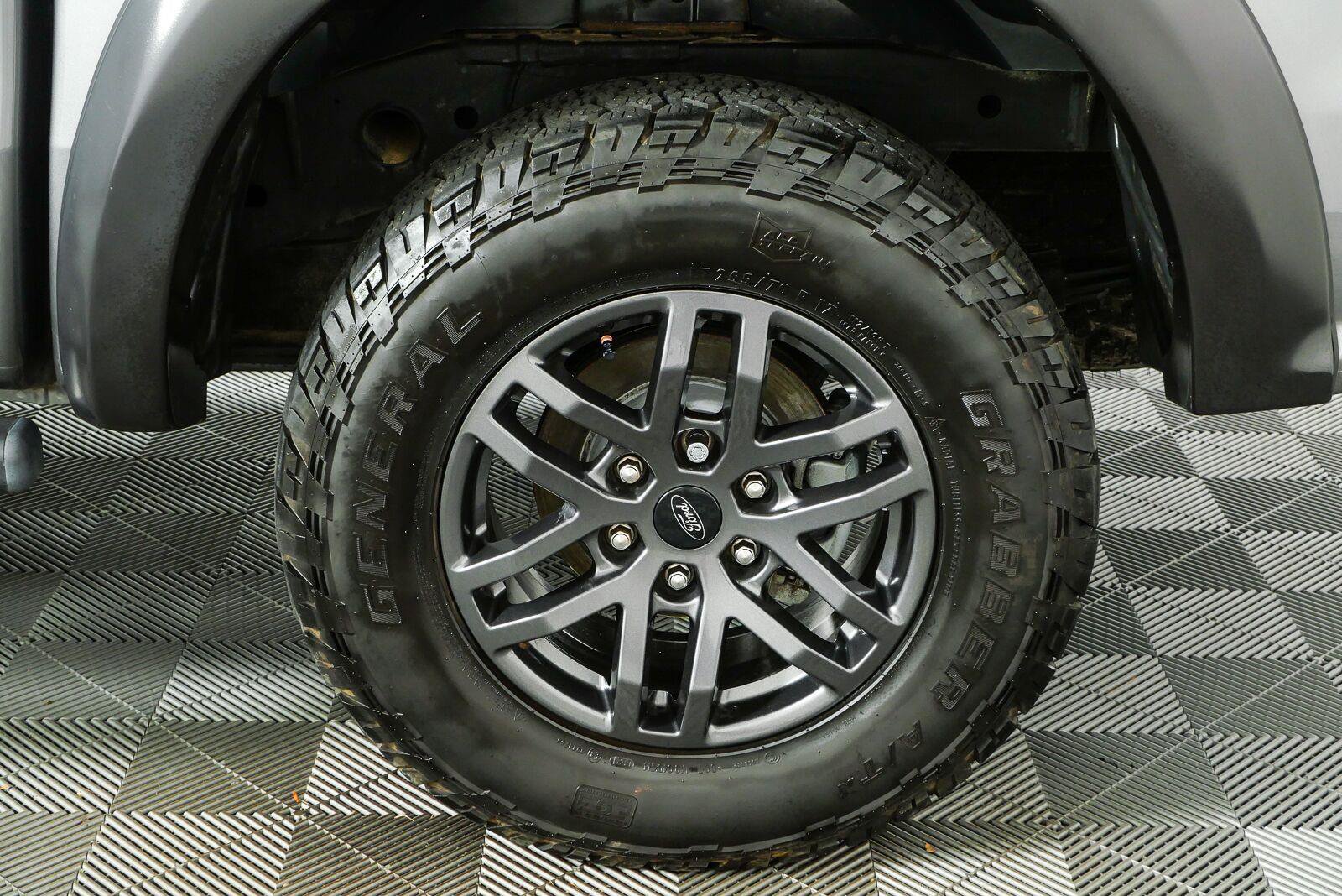 Used 2021 Ford Ranger Lariat w/ Tremor Off-Road Package AWD/4WD image 36