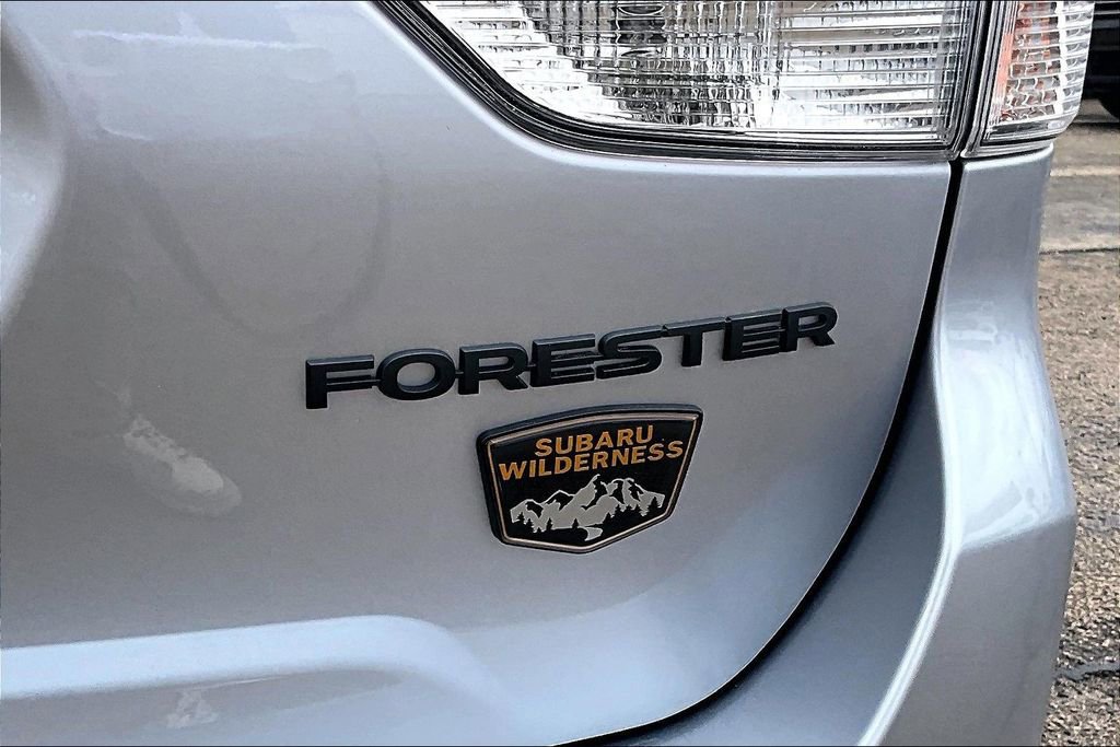 Used 2025 Subaru Forester Wilderness AWD/4WD image 23