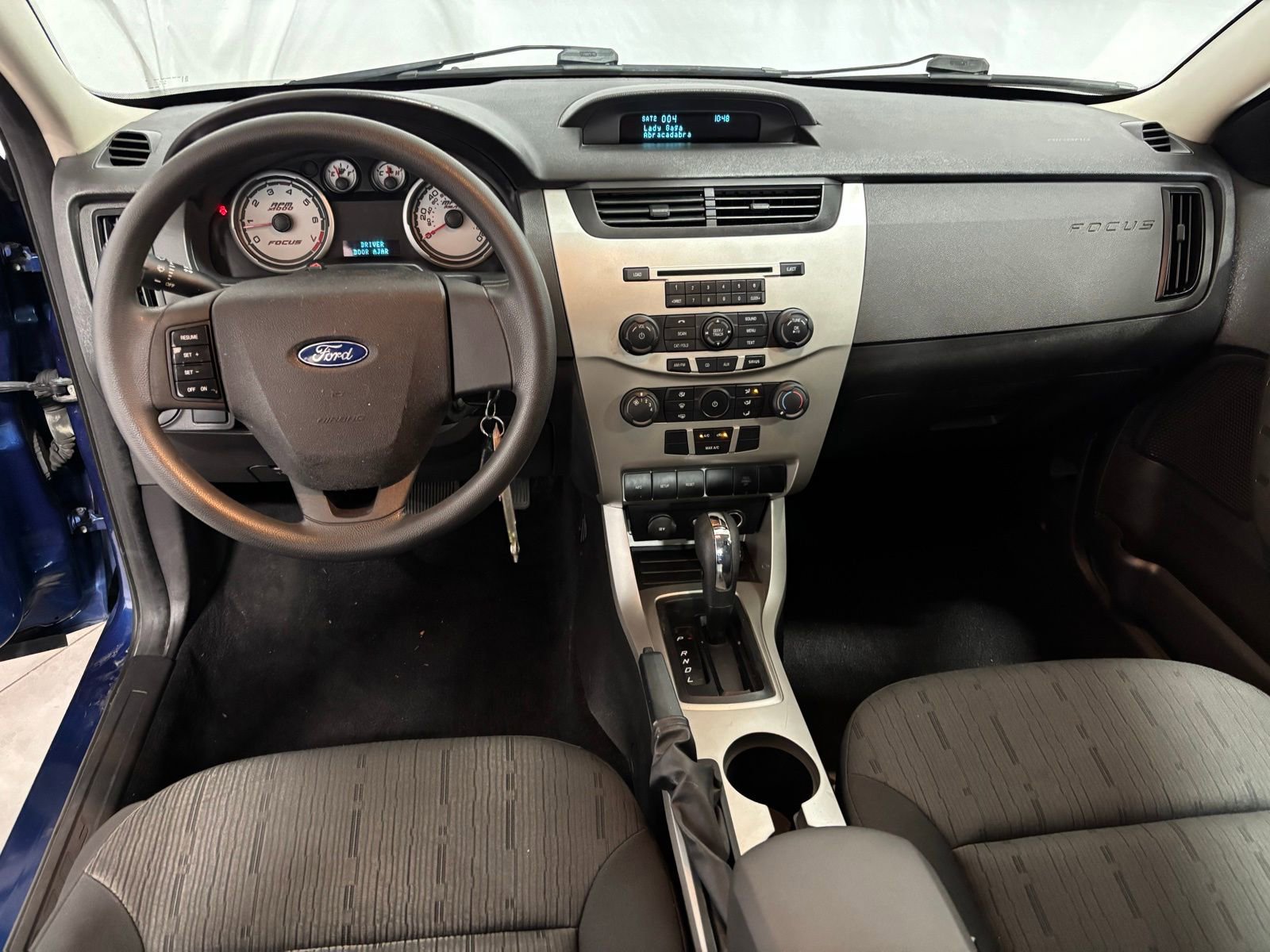Used 2009 Ford Focus SE image 19