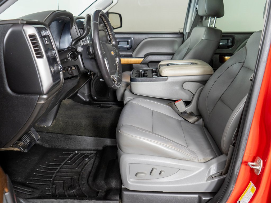 Used 2018 Chevrolet Silverado 1500 LTZ w/ LTZ Plus Package image 10