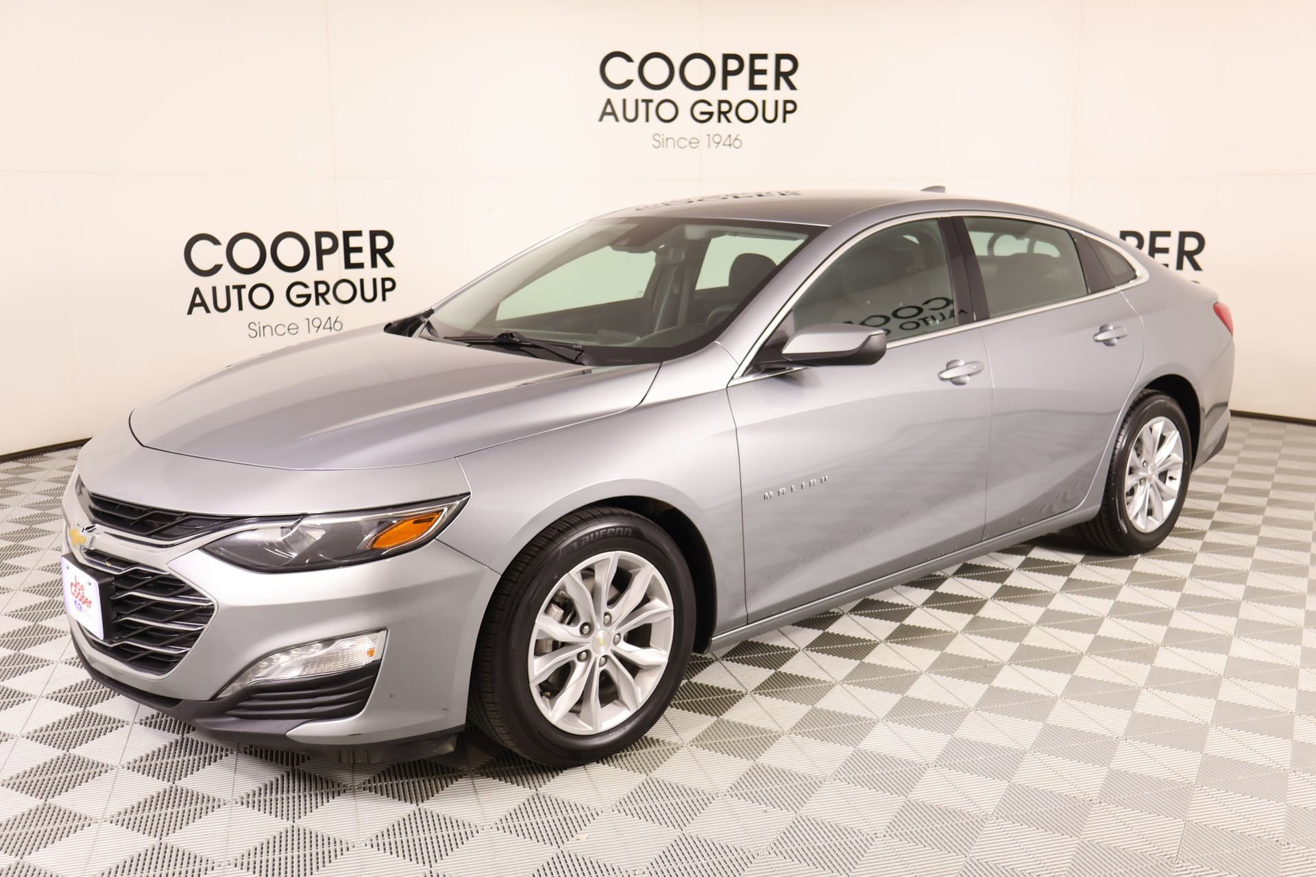 Used 2024 Chevrolet Malibu LT FWD image 10