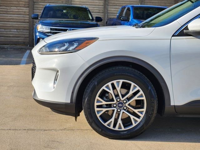 Used 2020 Ford Escape SEL image 16