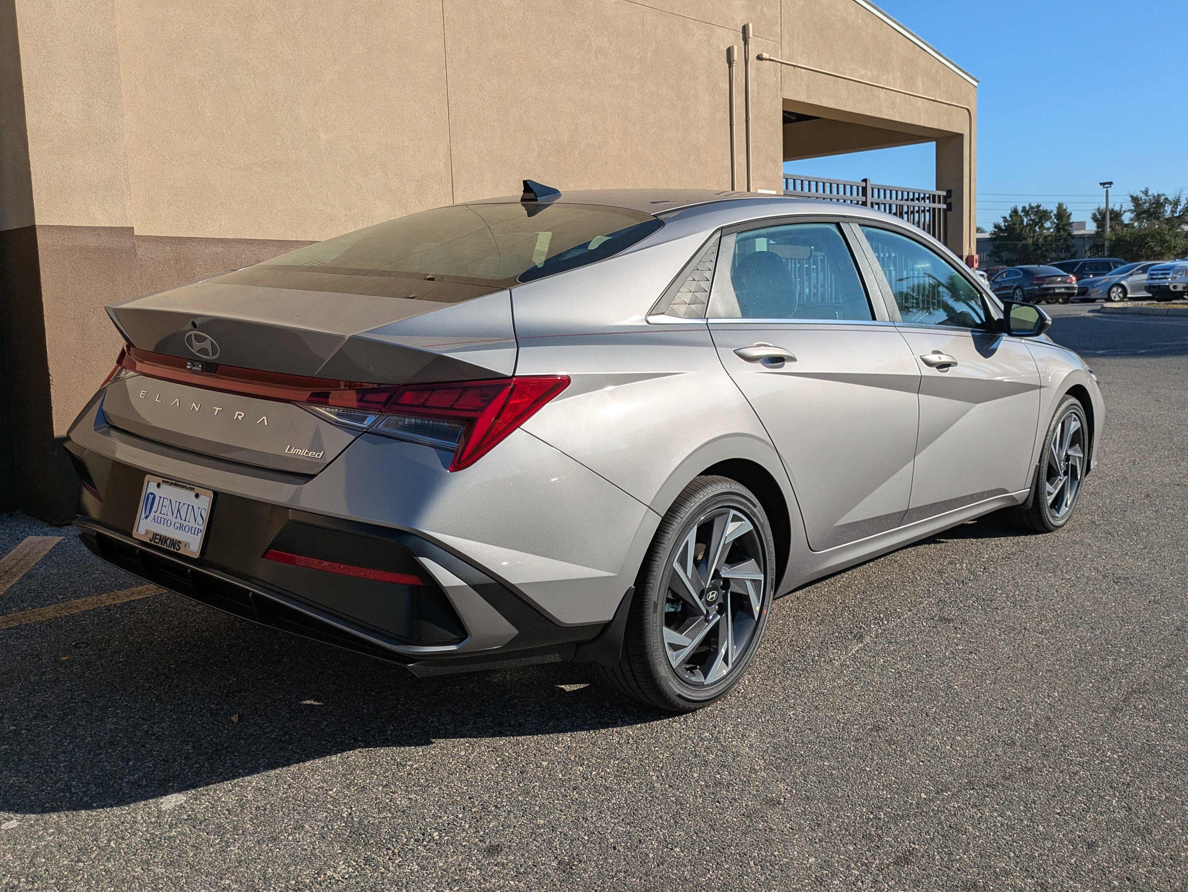 New 2026 Hyundai Elantra Limited image 5