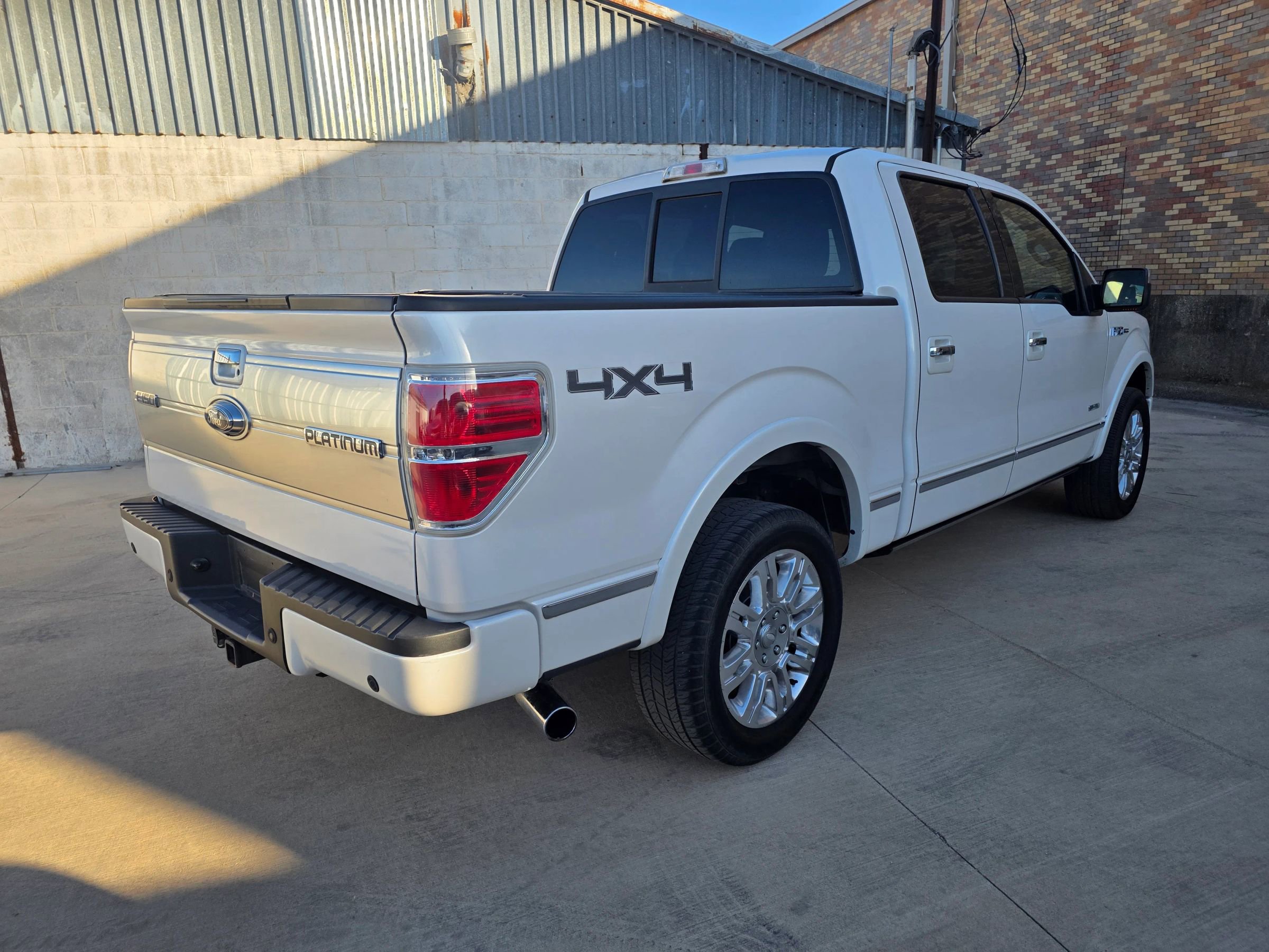Used 2011 Ford F150 Platinum AWD/4WD image 9