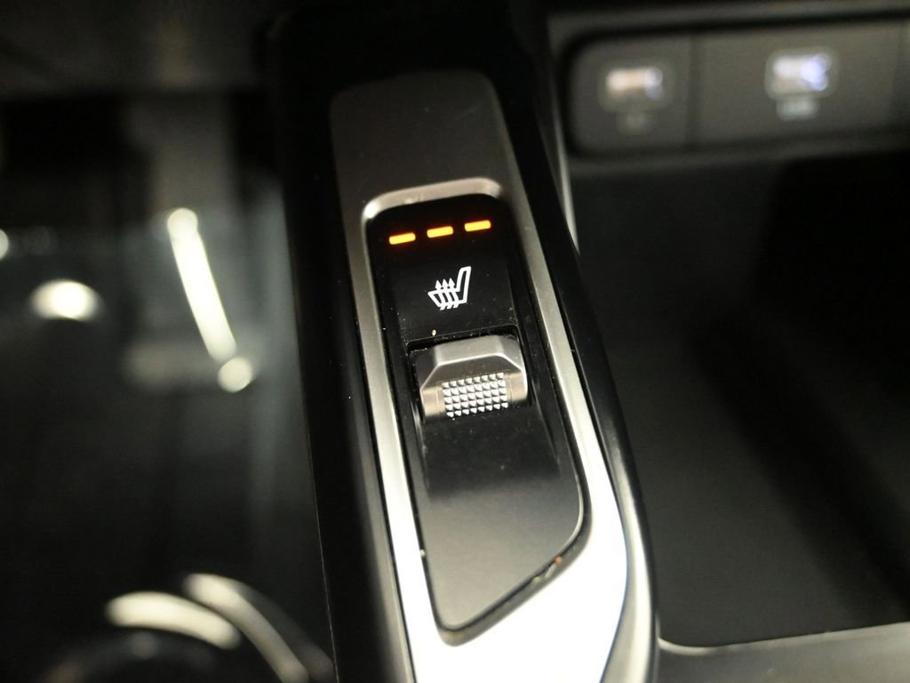 Certified 2023 Kia Sorento S AWD/4WD image 22