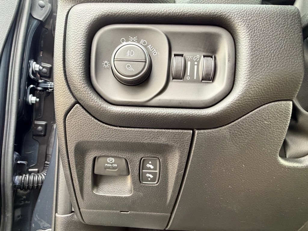 New 2026 RAM 1500 Big Horn AWD/4WD image 27