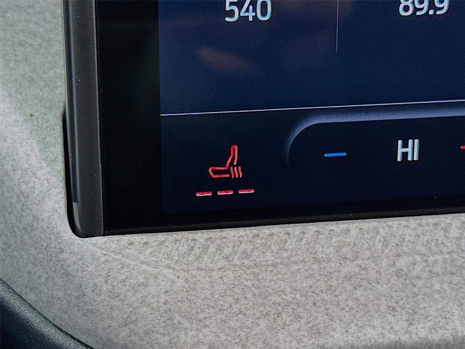 New 2026 Ford Maverick XLT w/ XLT Luxury Package image 16