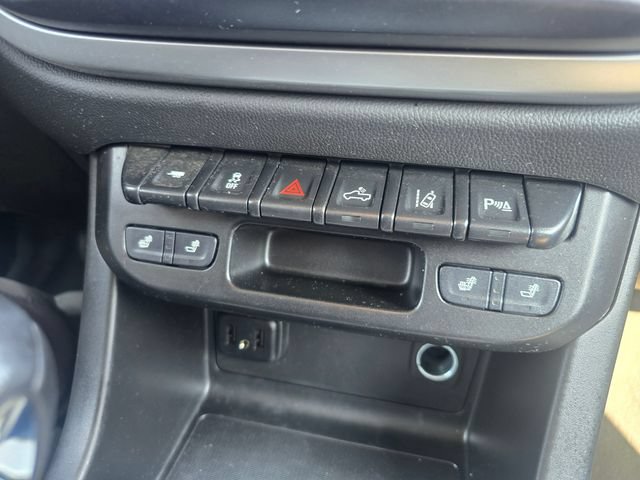 Used 2022 Chevrolet Colorado LT w/ Luxury Package AWD/4WD image 24