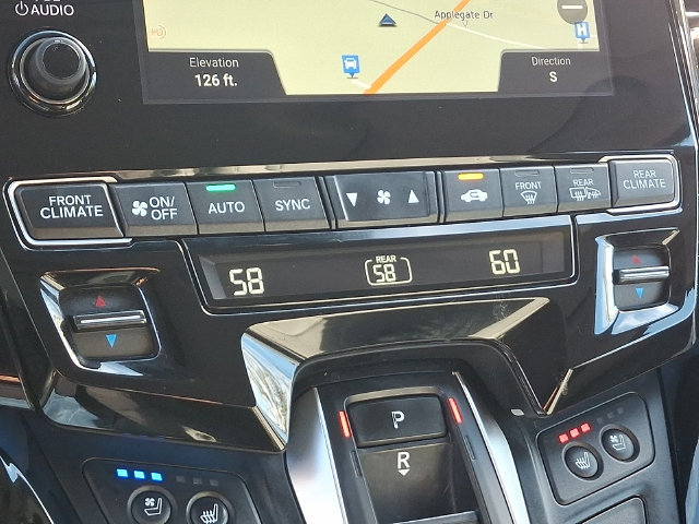 Used 2018 Honda Odyssey Elite image 16