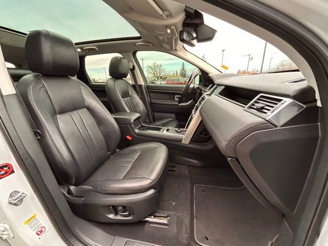 Used 2018 Land Rover Discovery Sport HSE image 37
