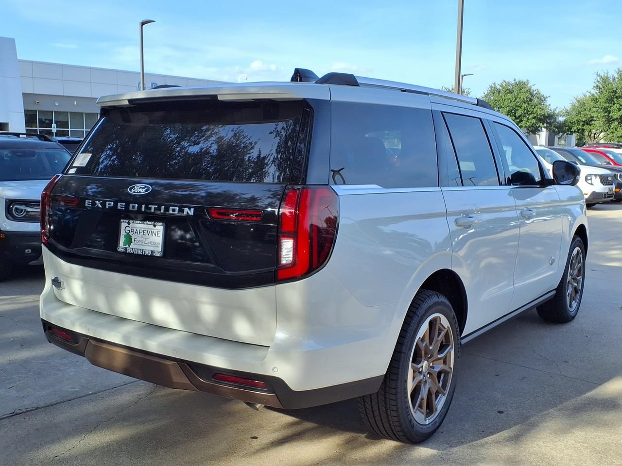 New 2027 Ford Expedition King Ranch RWD image 4